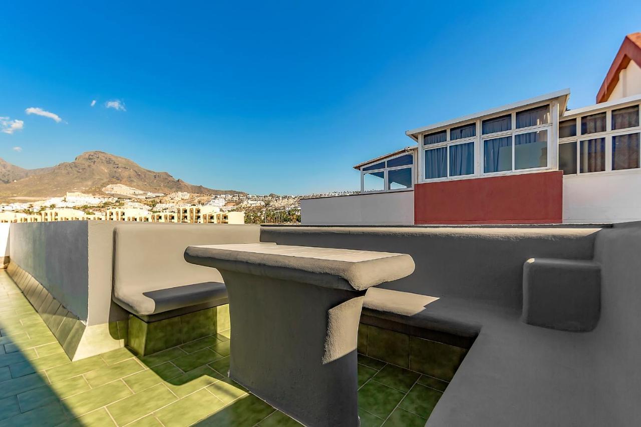 Apartamento Palmeras Del Sur アデヘ エクステリア 写真